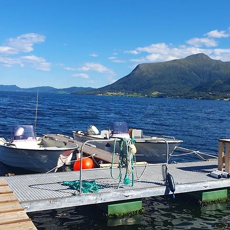 Kvernesfjorden Apartments Steinsgrenda ภายนอก รูปภาพ