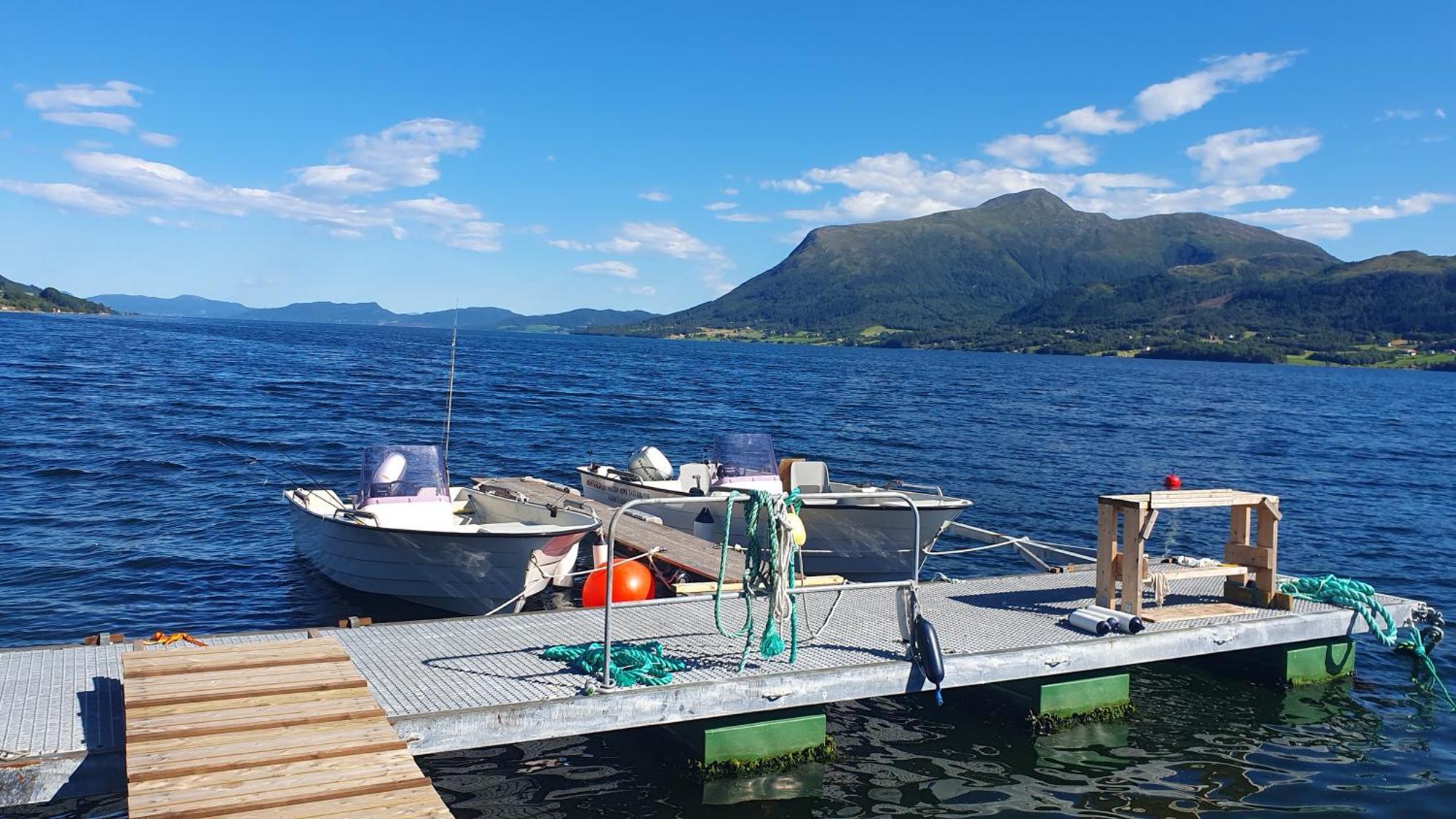 Kvernesfjorden Apartments Steinsgrenda ภายนอก รูปภาพ