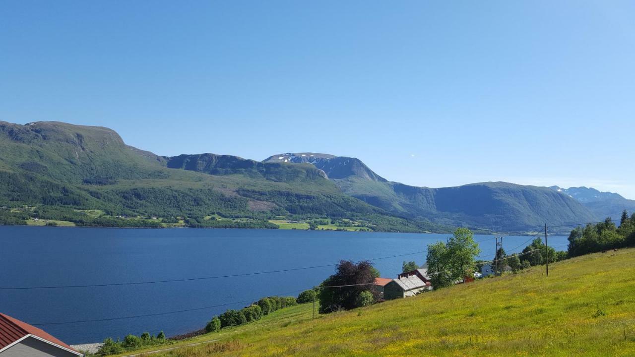 Kvernesfjorden Apartments Steinsgrenda ภายนอก รูปภาพ